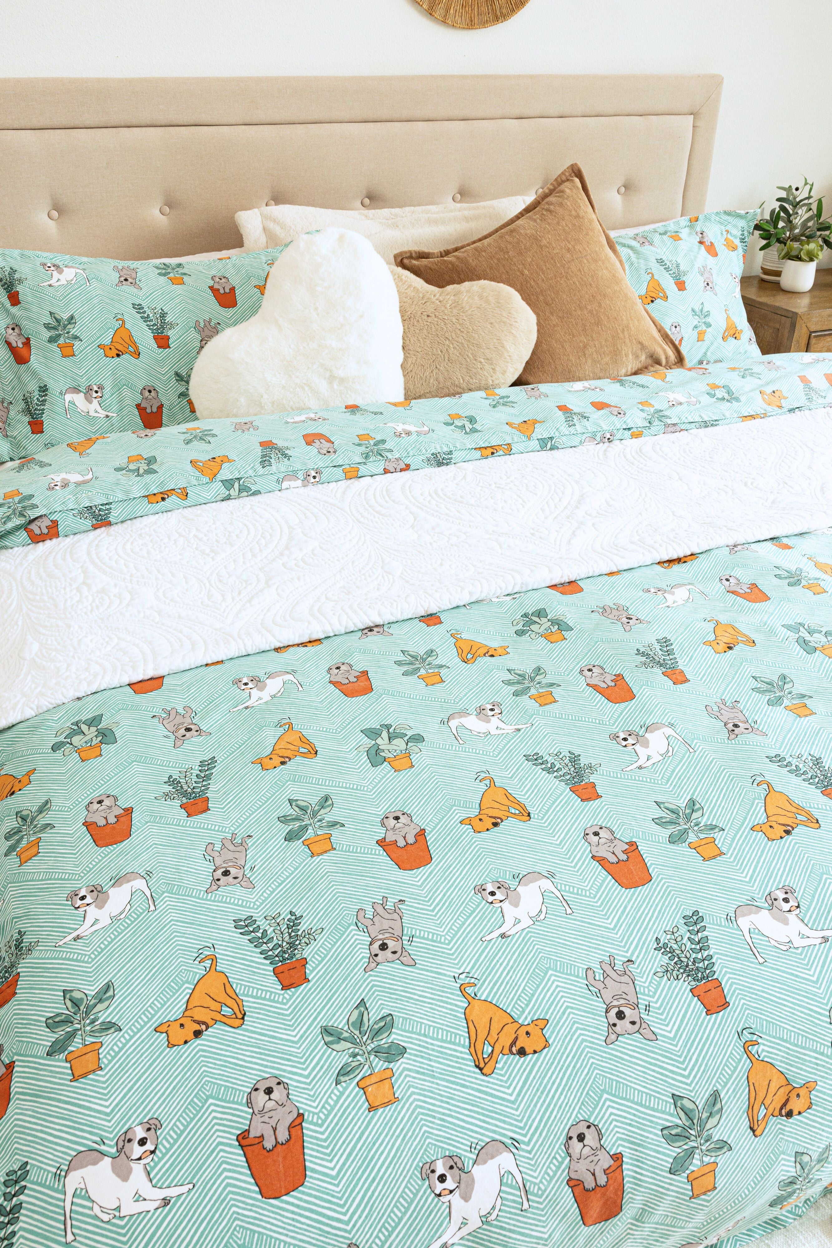 Duvet Cover Set | Playful Pups & Plants