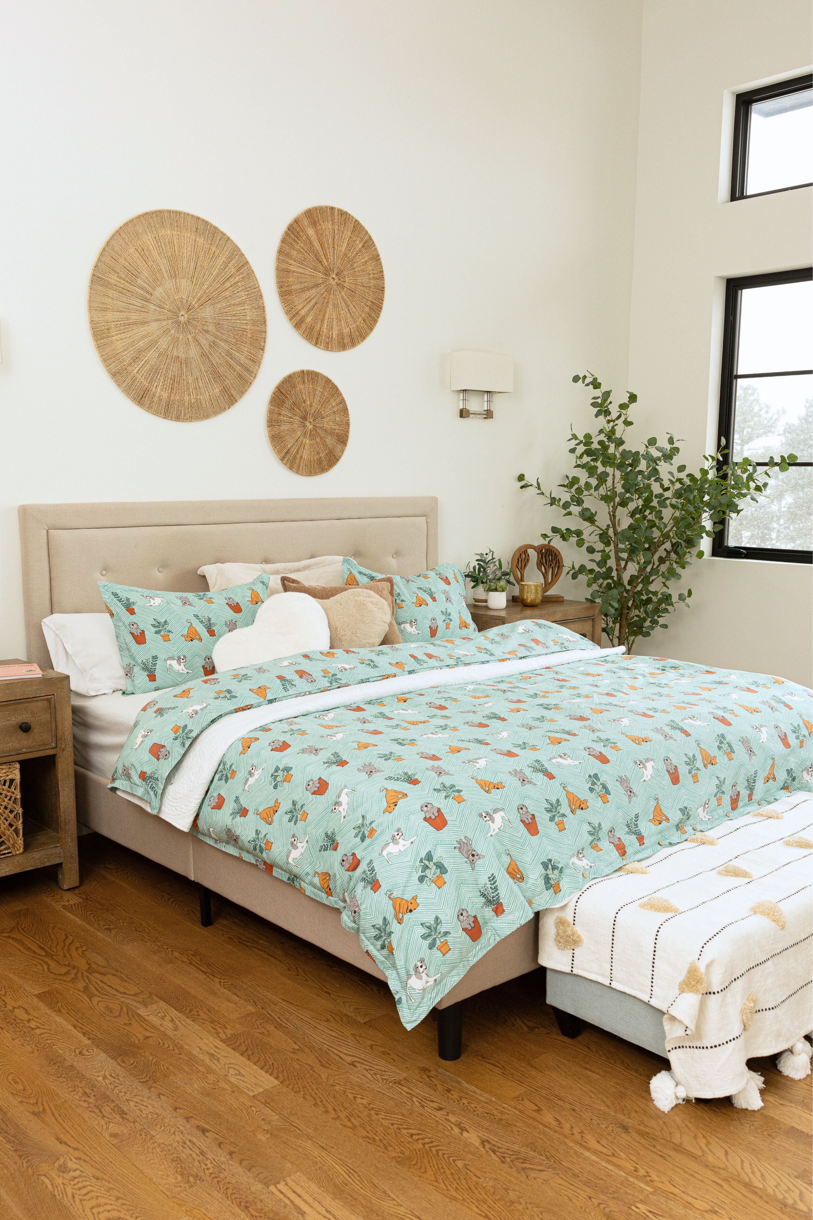 Duvet Cover Set | Playful Pups & Plants