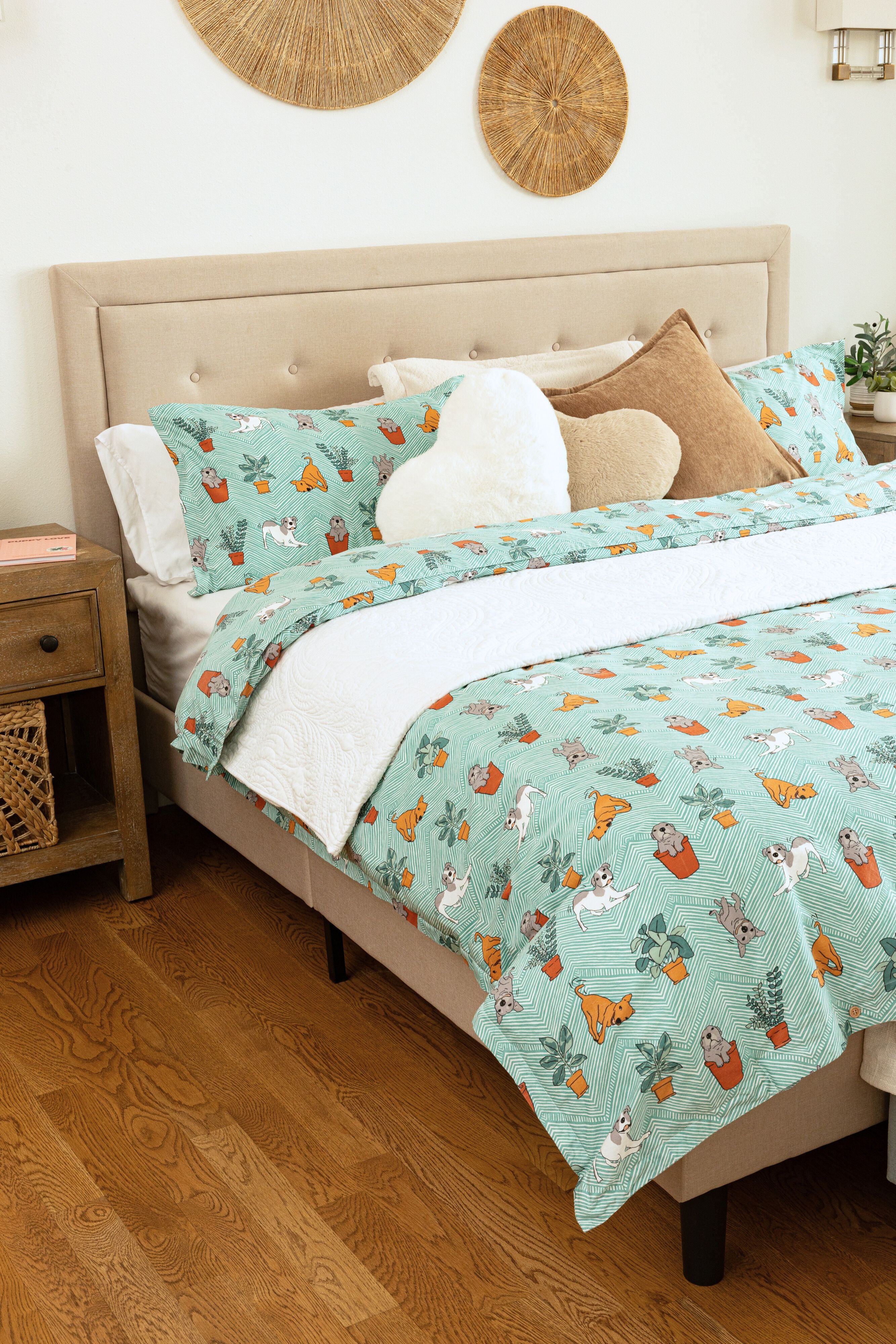 Duvet Cover Set | Playful Pups & Plants